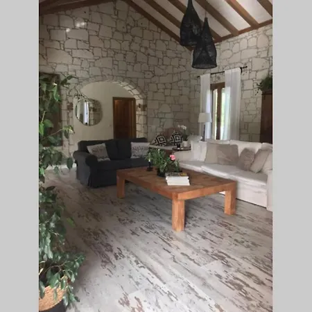 Βίλα Amazing 8 Person Luxury Private